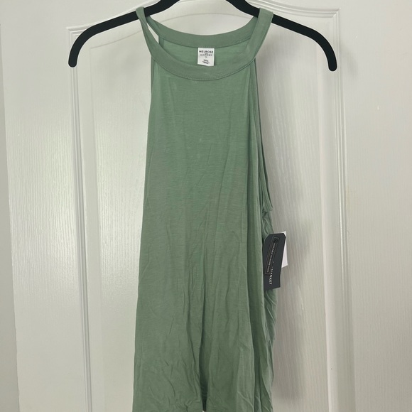 Melrose and Market Green Halter Tank SZ XS - Picture 1 of 4